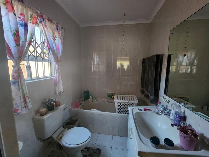 2 Bedroom Property for Sale in Tyger Valley Western Cape